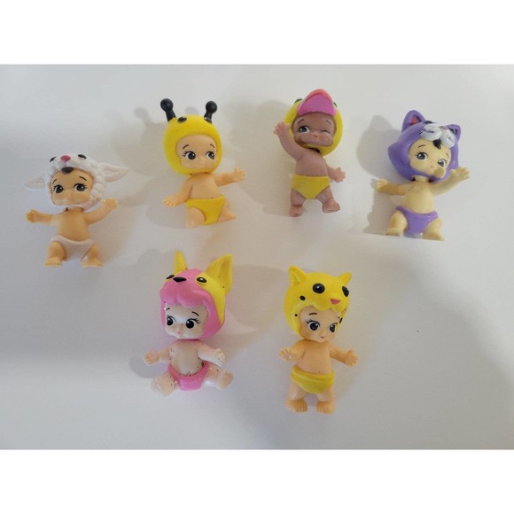 Twozies Baby Figures Animal Theme Lot 6 - Picture 1 of 4